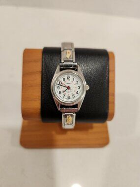 Vintage Ladies Caprice Silver Tone Japan Quartz Watch Expandable Stretch Strap